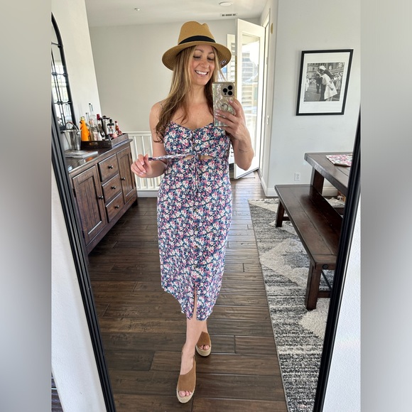 Mini Chica Midi Sundress Floral Dress Size Medium - Picture 2 of 9